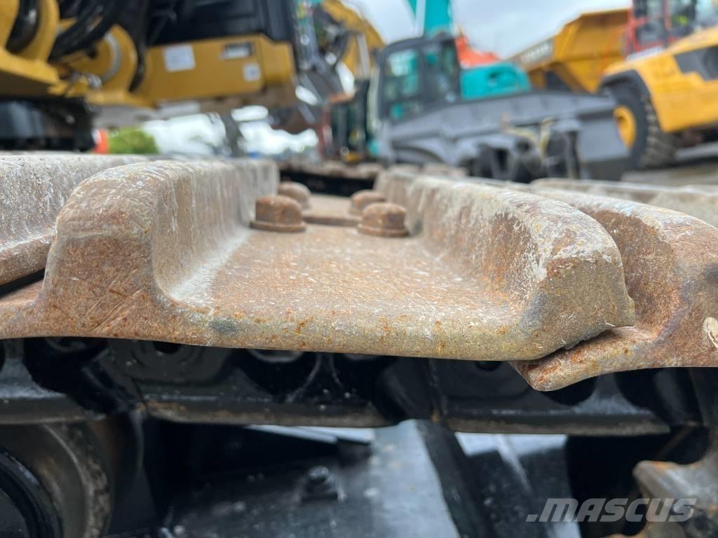 CAT 352 Crawler excavators