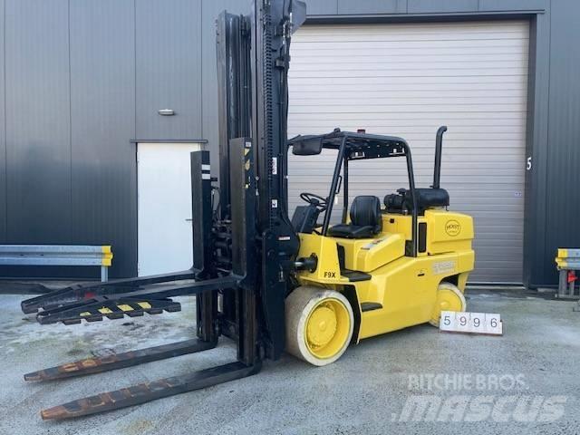 Hoist F9X Diesel trucks