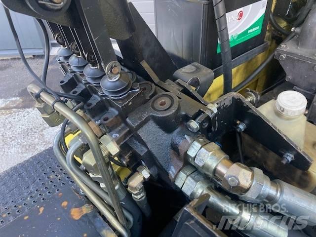 Hoist F9X Diesel trucks