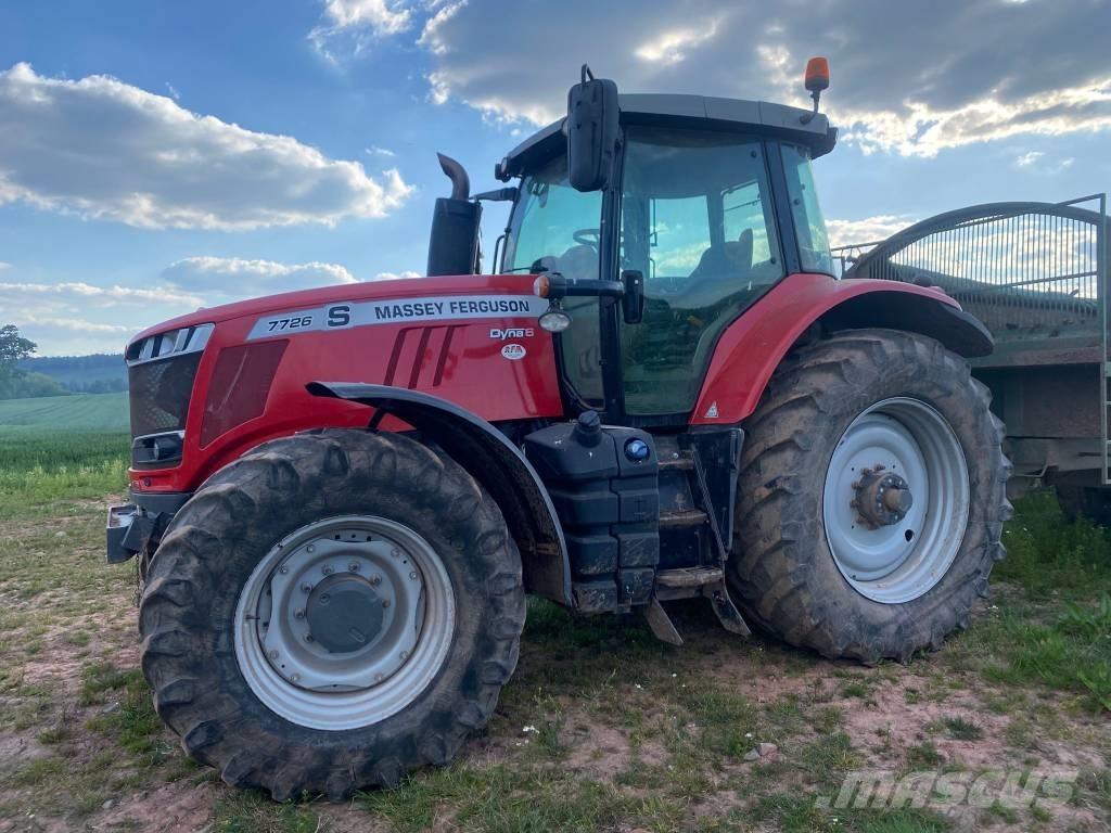 Massey Ferguson 7726 Tractors