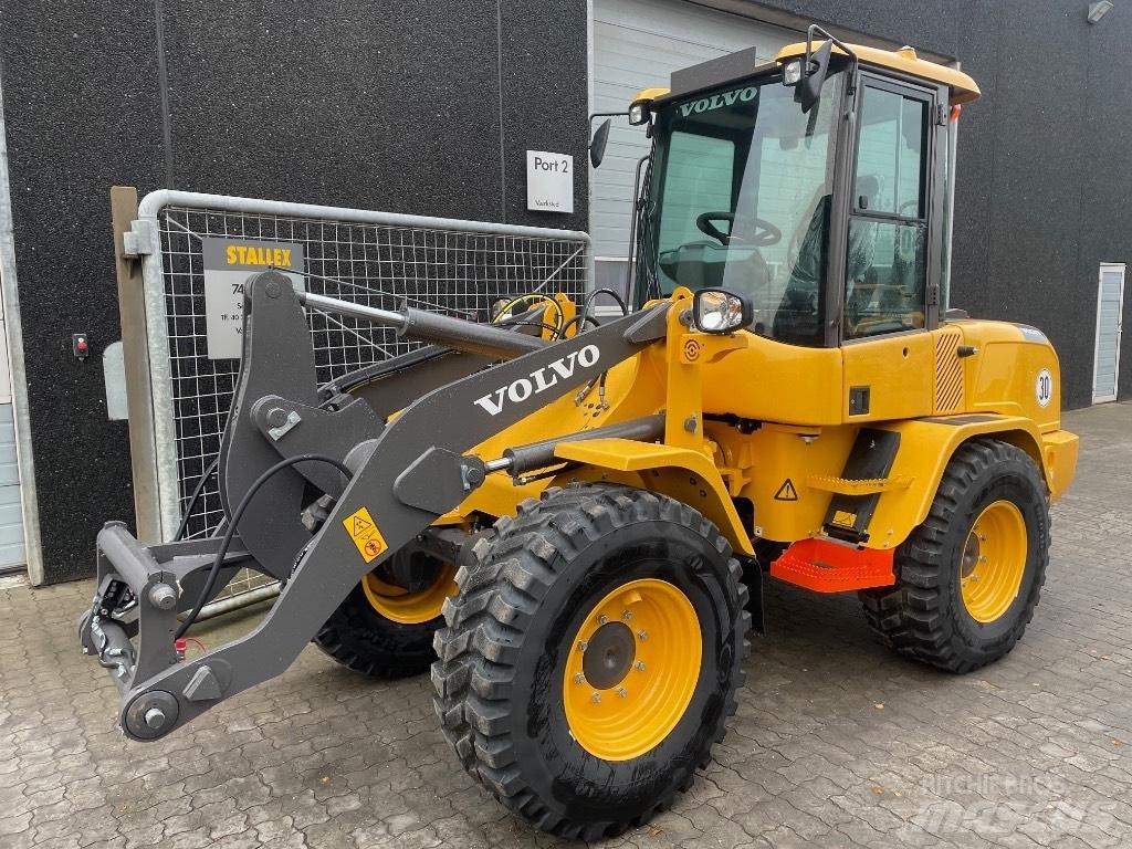Volvo L30GS / HS Mini loaders
