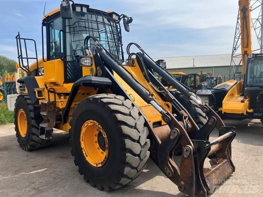 JCB 437 Wheel loaders