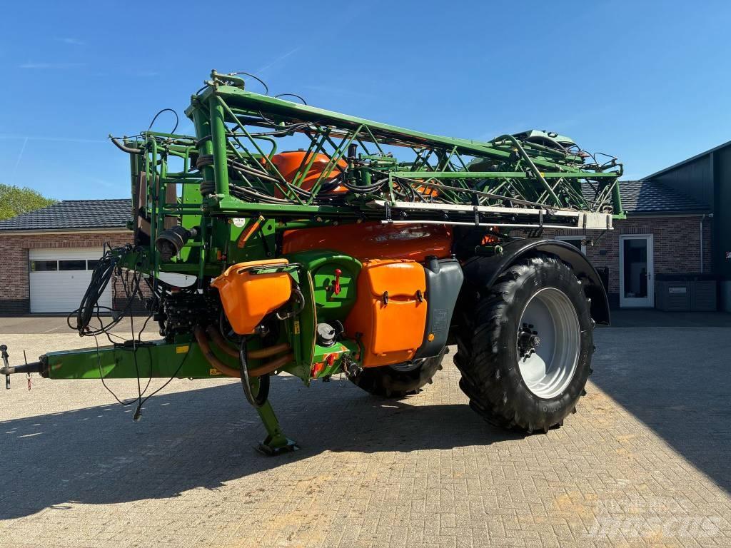 Amazone UX 4200 Trailed sprayers
