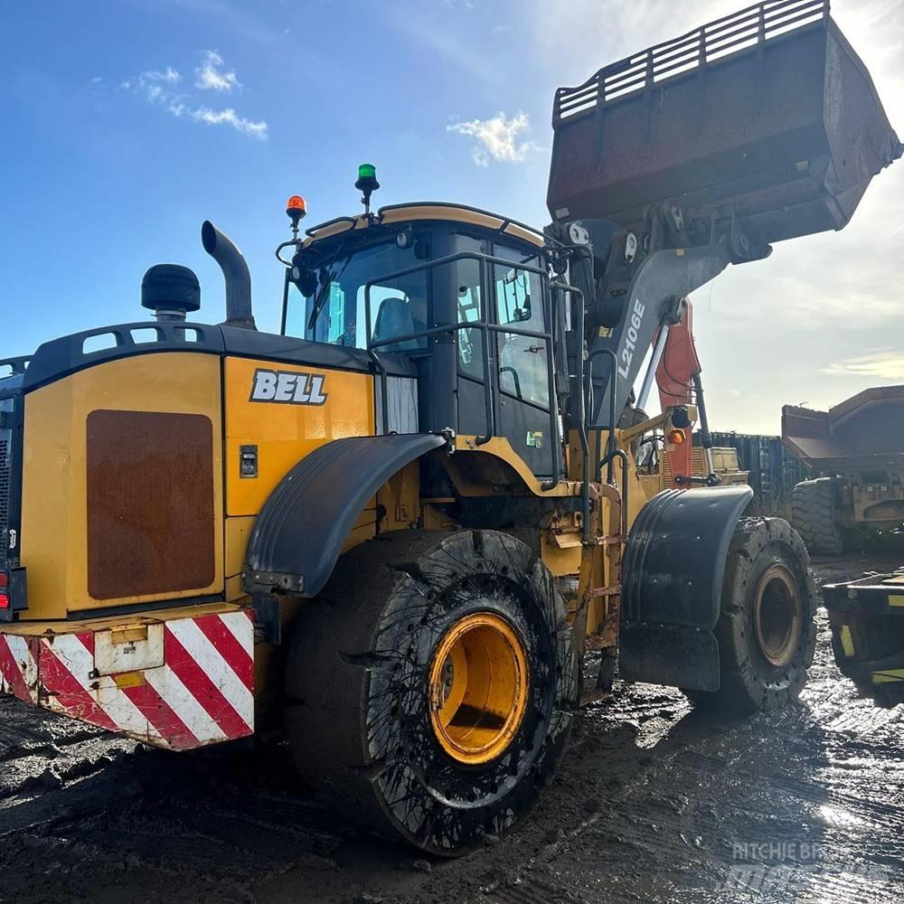 Bell 2106 Wheel loaders