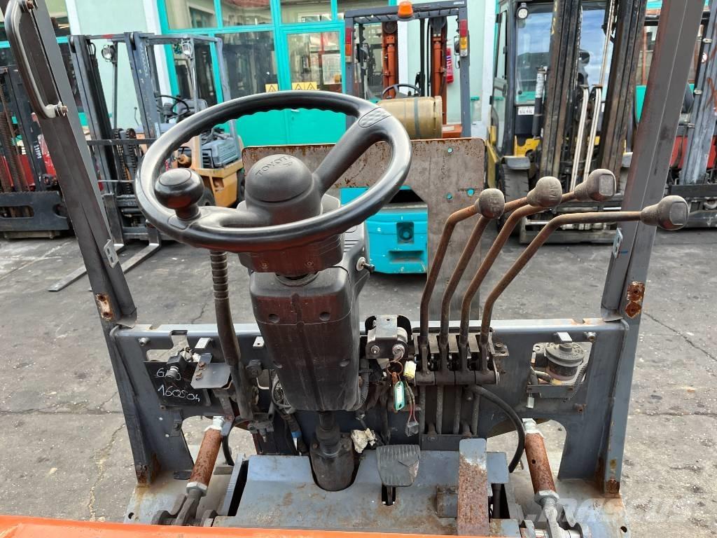 Toyota 5FBF25    V-4201 Electric forklift trucks