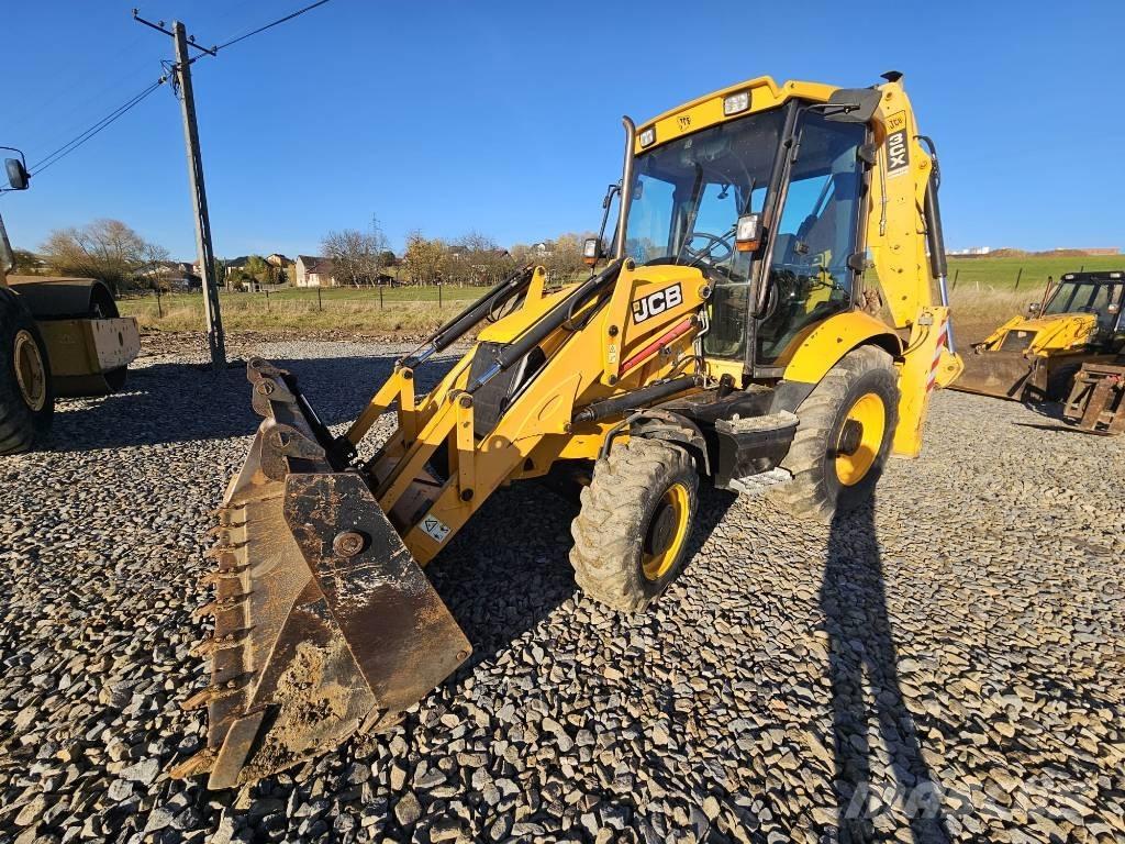 JCB 3CX Backhoe loaders