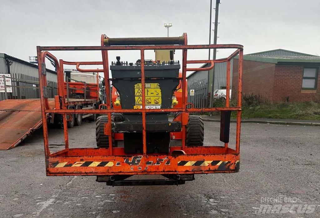JLG 450 AJ Articulated boom lifts