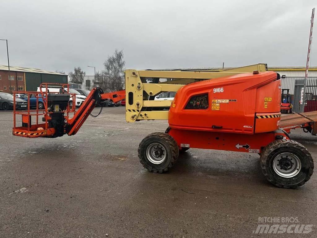 JLG 450 AJ Articulated boom lifts