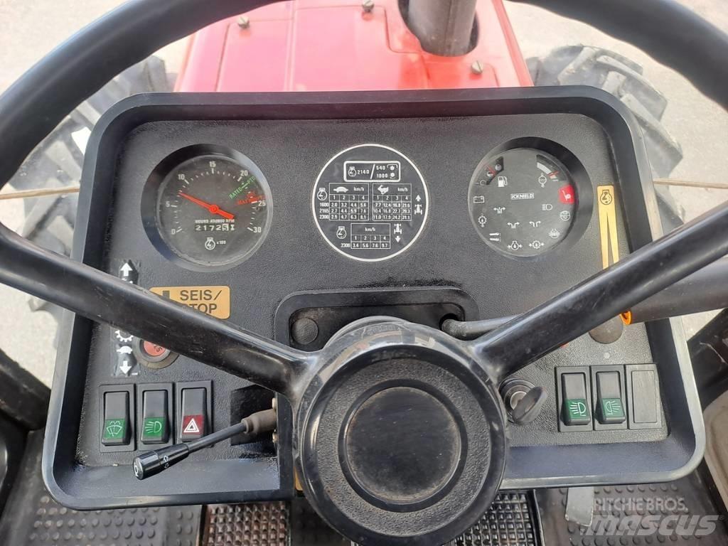 Case IH 685 XL Tractors