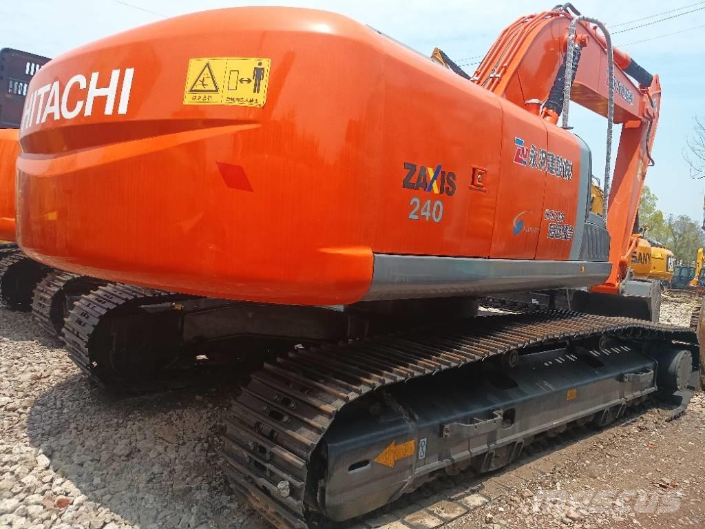 Hitachi zx240 Crawler excavators