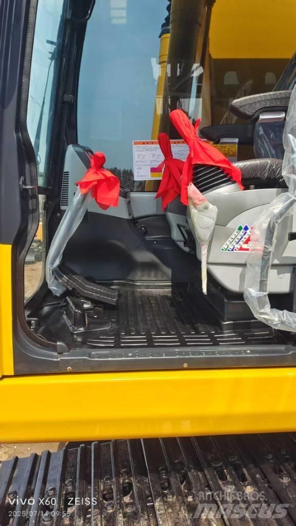 Komatsu PC 220 Mini excavators < 7t (Mini diggers)