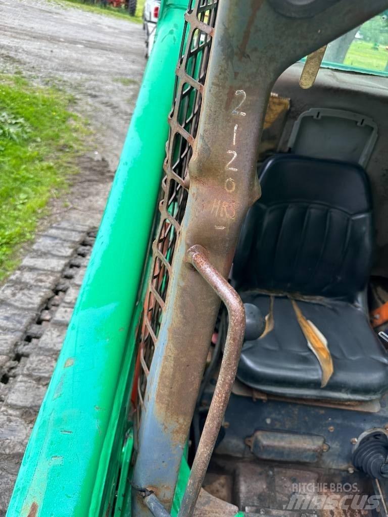 Bobcat S250 Skid steer loaders