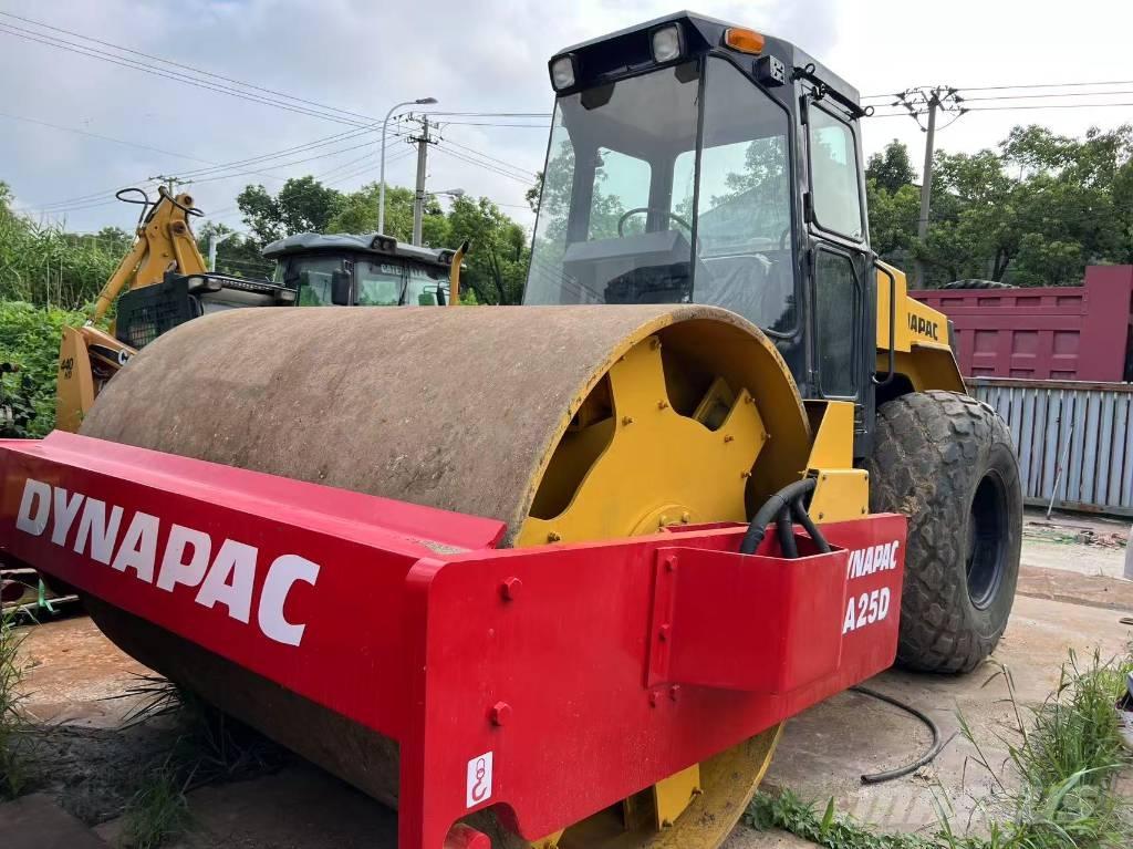 Dynapac CA25D Single drum rollers