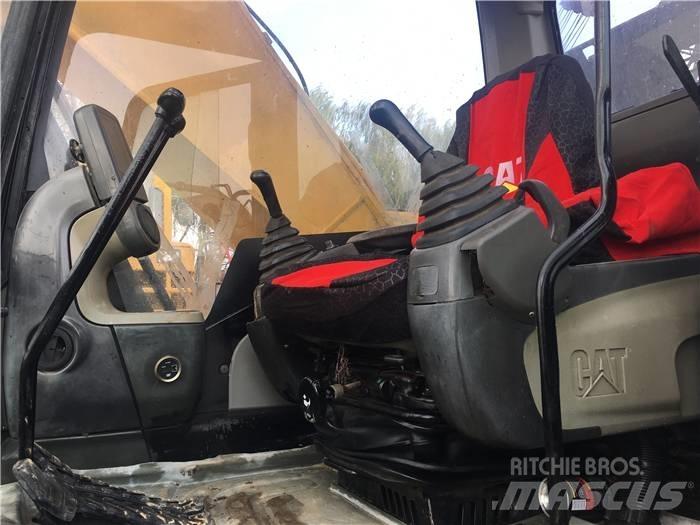 CAT 320 D Crawler excavators
