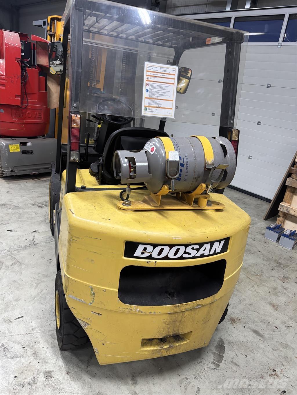 Doosan G30 LPG trucks