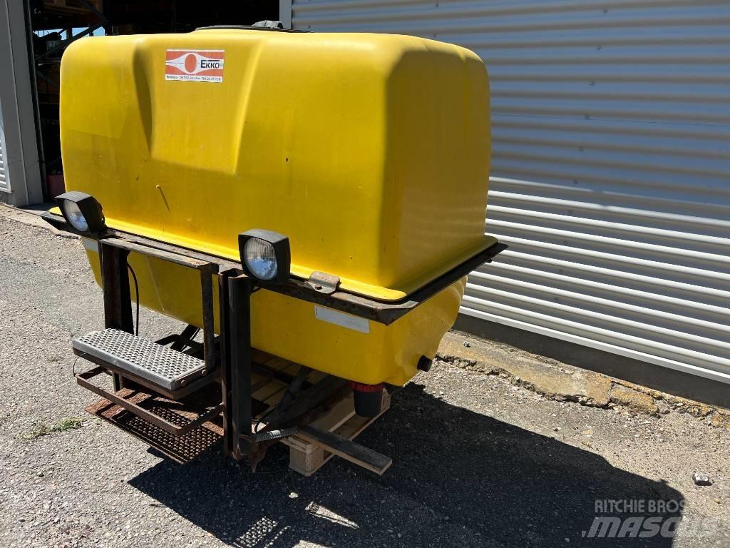 Ekko Front Tank Mounted sprayers