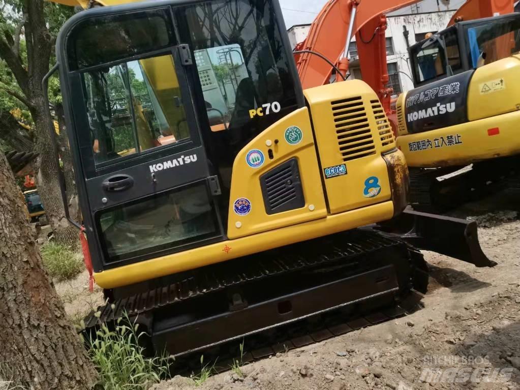 Komatsu PC 70-8 Crawler excavators