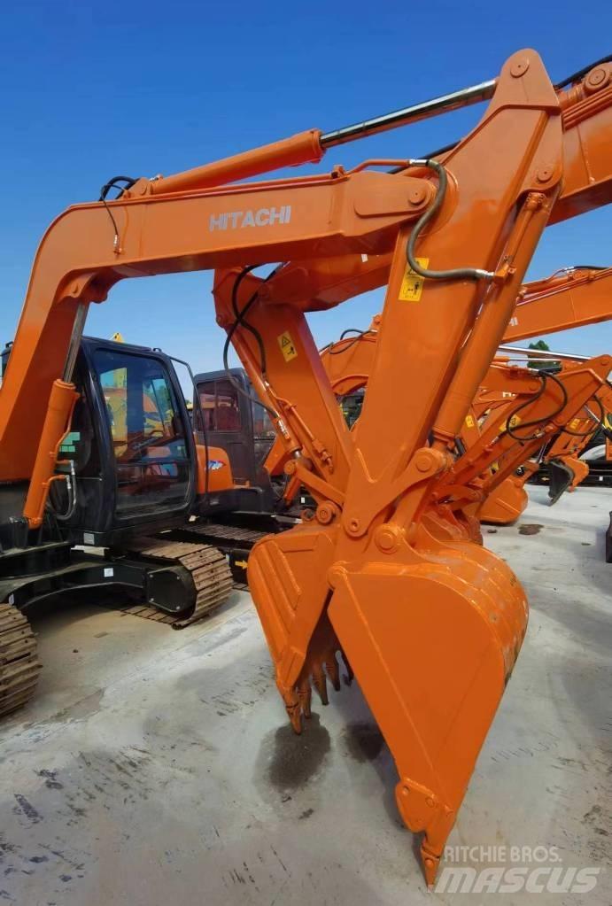 Hitachi ZX 70 Crawler excavators