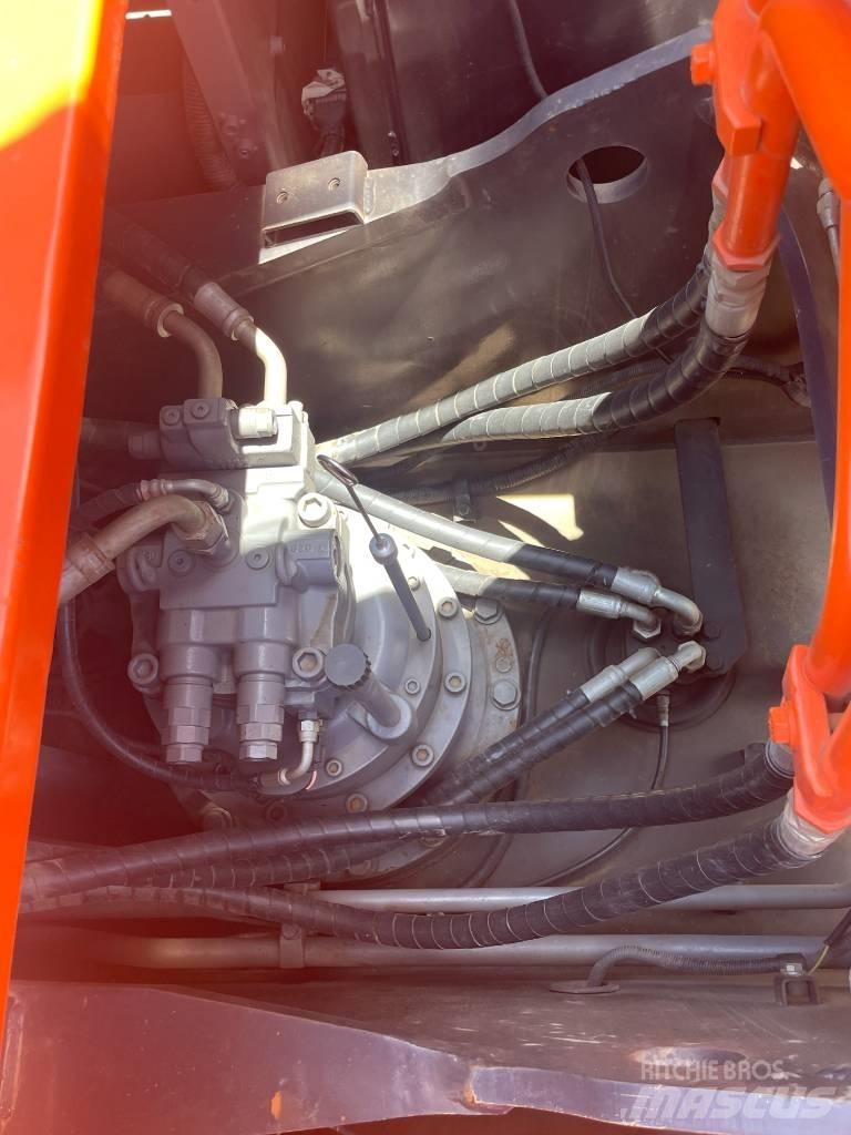 Hitachi ZX 240 Crawler excavators