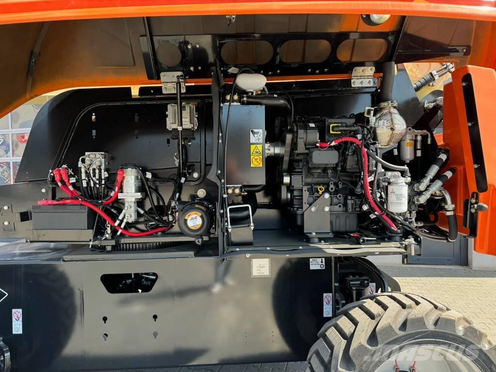 JLG 660SJ Telescopic boom lifts