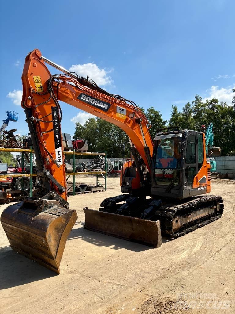 Doosan DX 140 LCR Crawler excavators