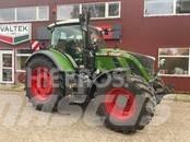 Fendt 724 Vario Tractors