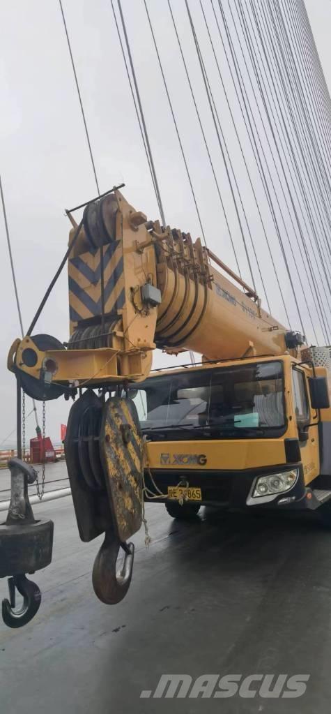 XCMG XCT130 All terrain cranes