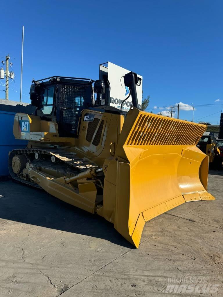 CAT D 7 E LGP Crawler dozers