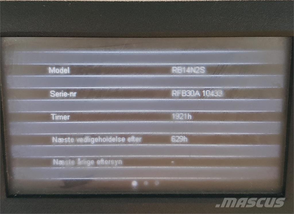 Mitsubishi RB14N2S Reach trucks