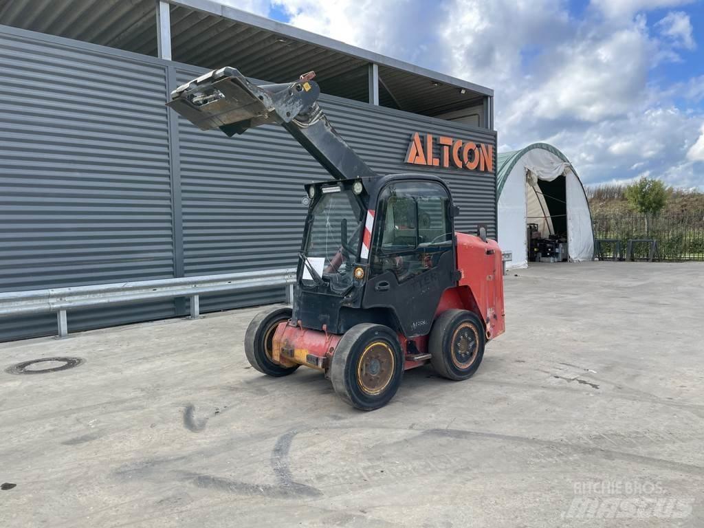 JCB R260 Skidders