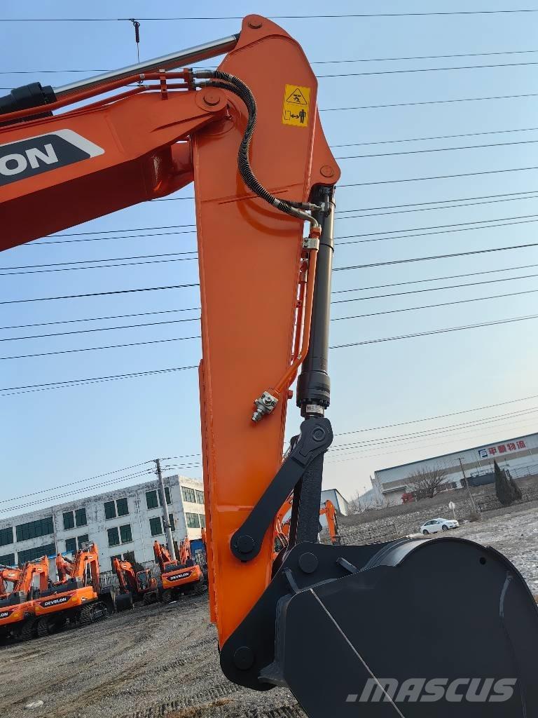 Doosan DX225 Crawler excavators