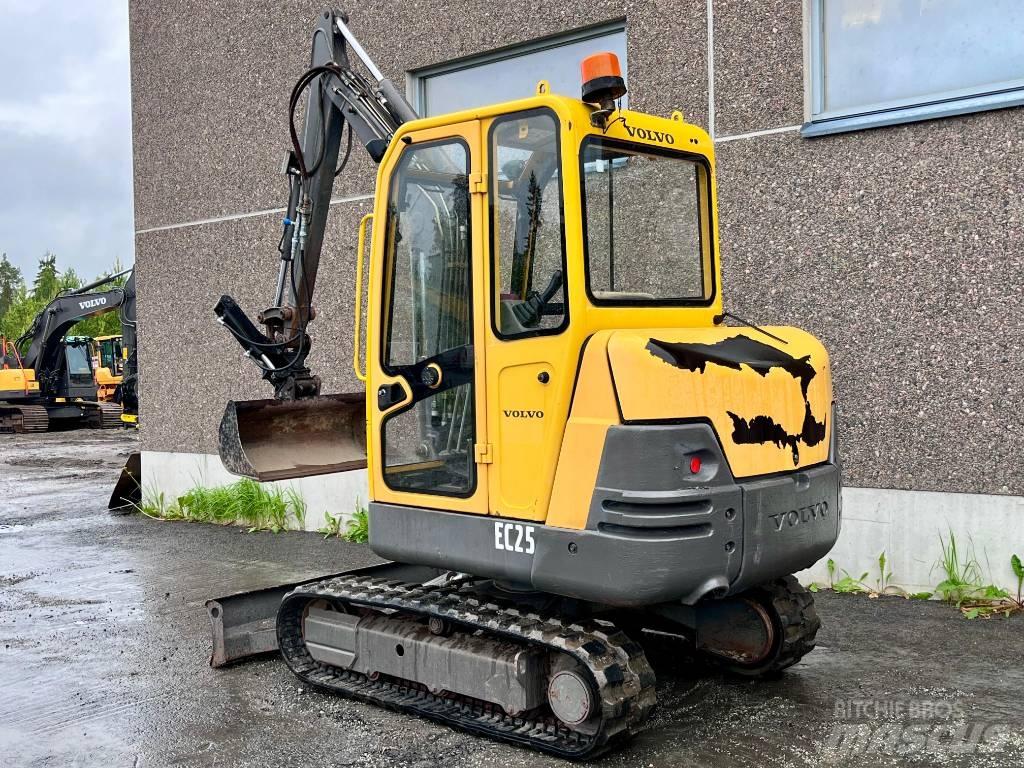 Volvo EC 25 Mini excavators < 7t (Mini diggers)