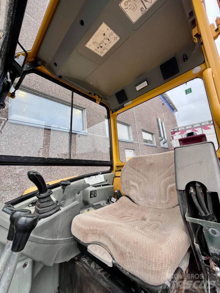 Volvo EC 25 Mini excavators < 7t (Mini diggers)
