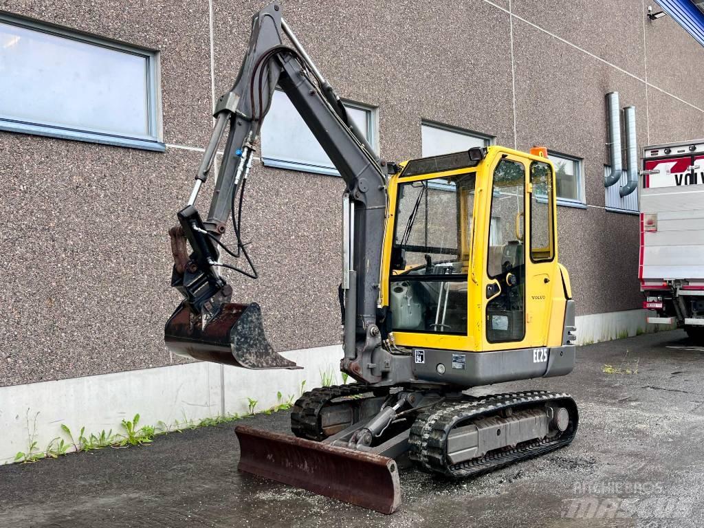 Volvo EC 25 Mini excavators < 7t (Mini diggers)