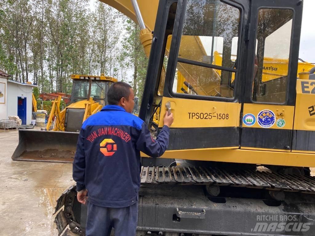 CAT E 200 B Crawler excavators