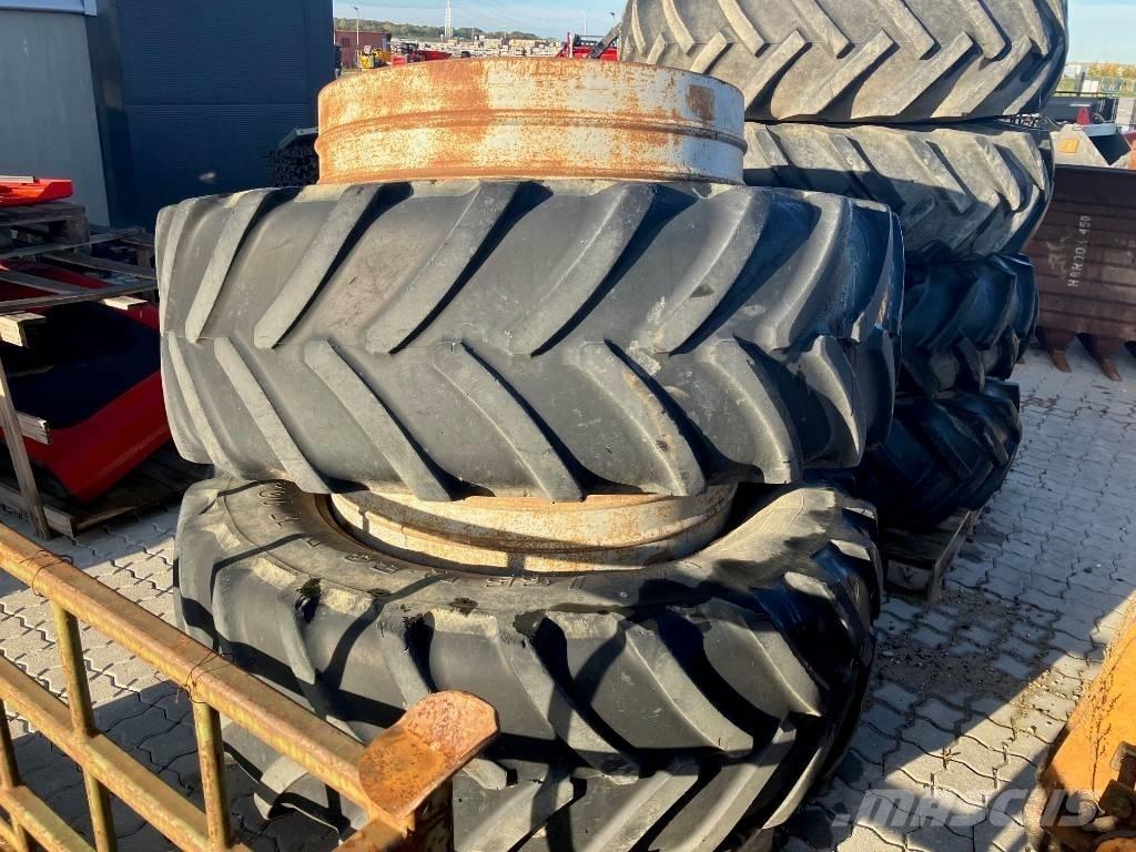 Michelin 540/65-38 Tyres, wheels and rims