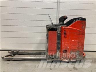 Linde T20SP/131 Low lifter with platform