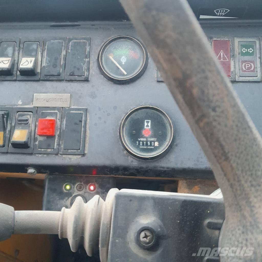 Volvo L 90 Wheel loaders