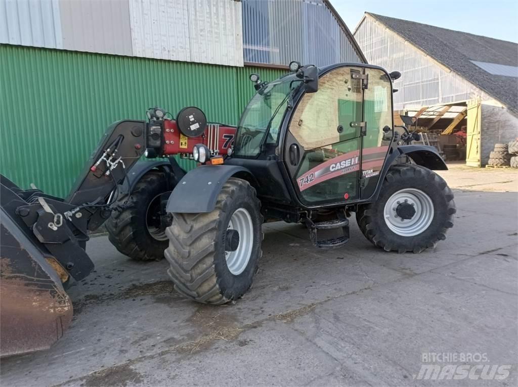 CASE 742 Farmlift Telescopic handlers