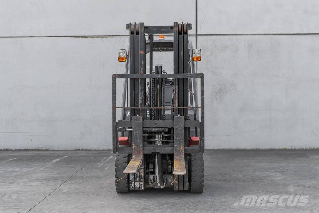 Manitou MI 25 D Diesel trucks