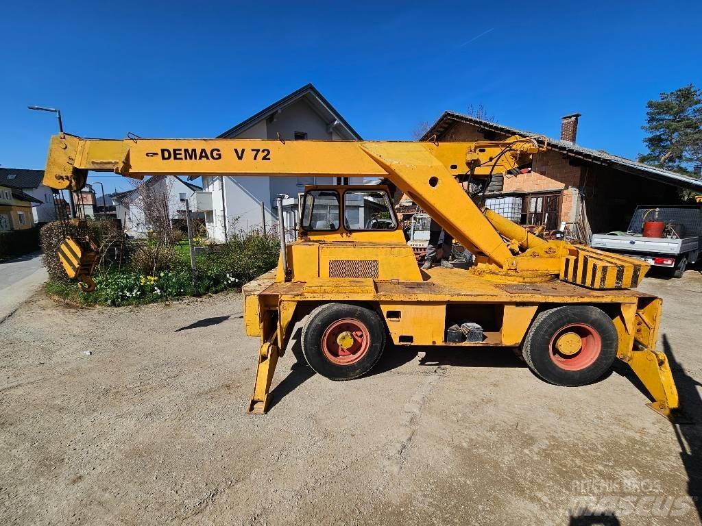 Demag V72 Rough terrain cranes