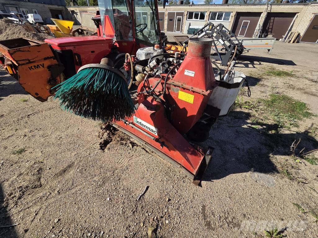  AC C1100 Groundcare - Others