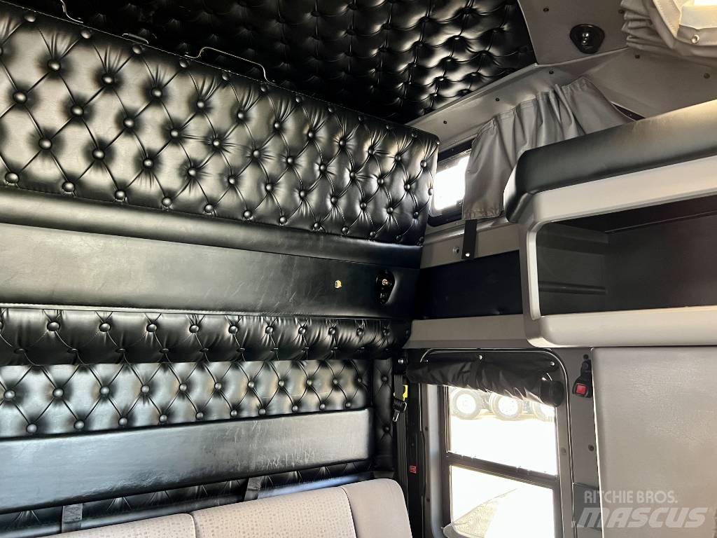Kenworth T 800 Tractor Units