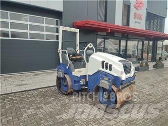 Hamm HD 12 Twin drum rollers