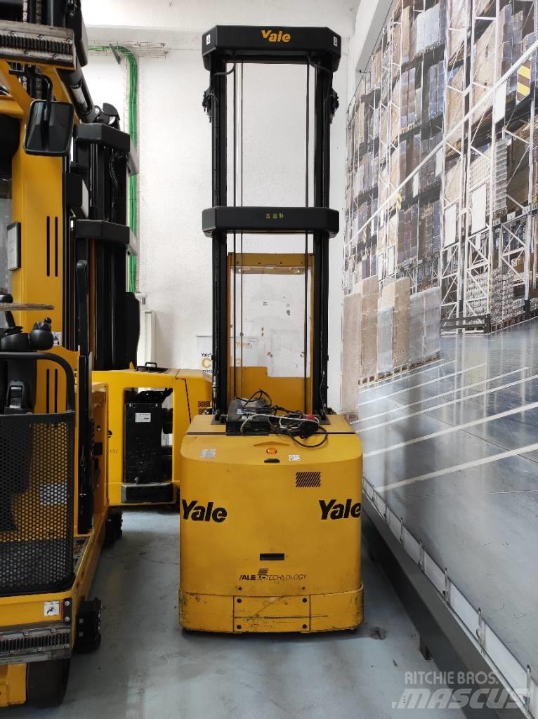 Yale MO10E High lift order picker