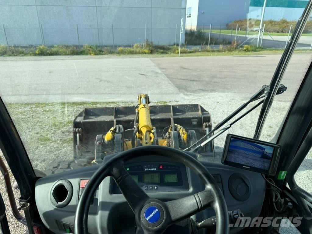 Komatsu WA 100M-7 Wheel loaders