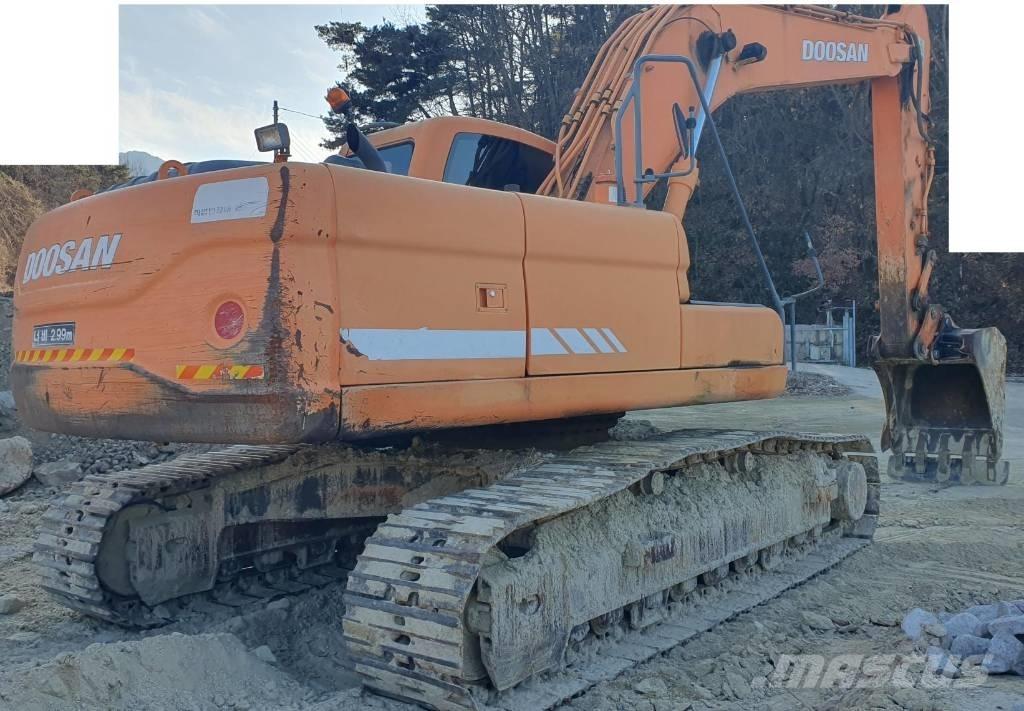 Doosan DX 220 LCA Crawler excavators