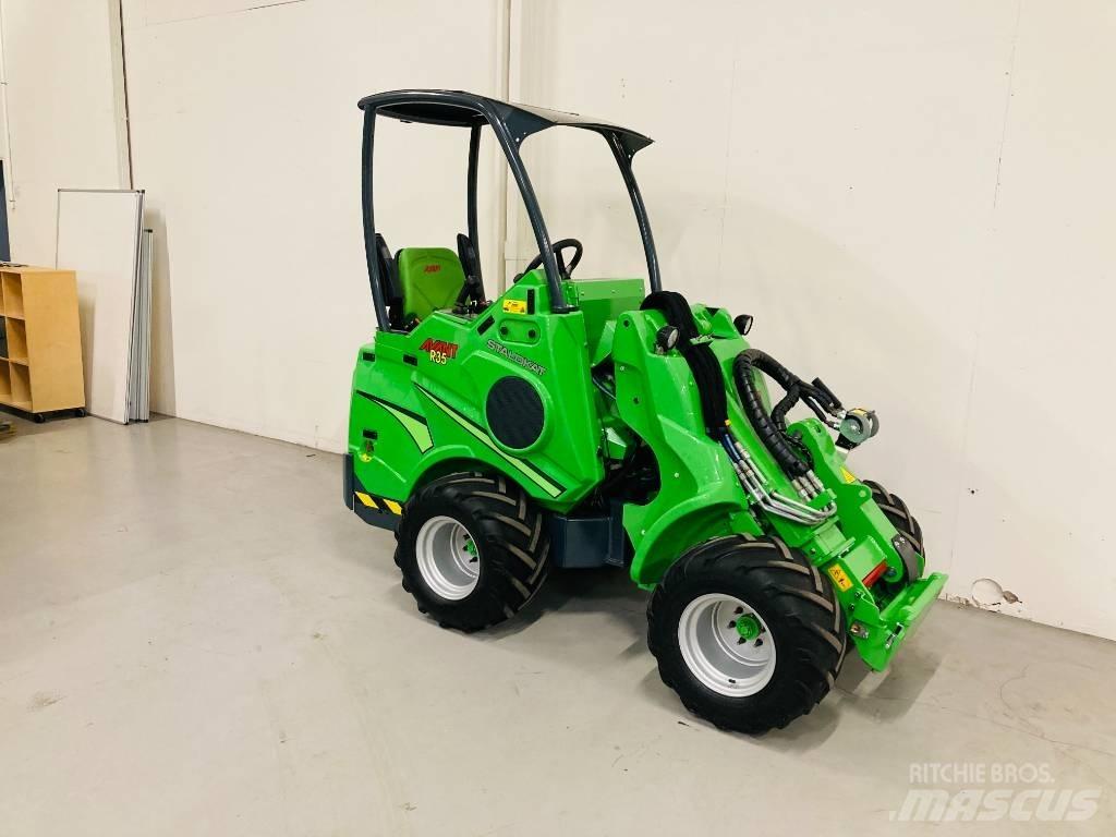 Avant R 35 Mini loaders