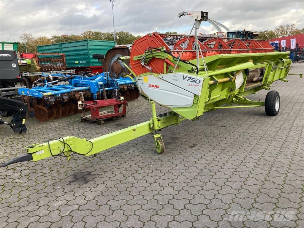 CLAAS V750 Harvester heads