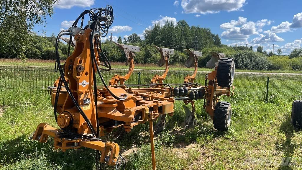 Moro Aratri Reversible ploughs